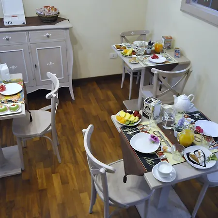 Stupor Mundi ベッド・アンド・ブレックファスト 4*